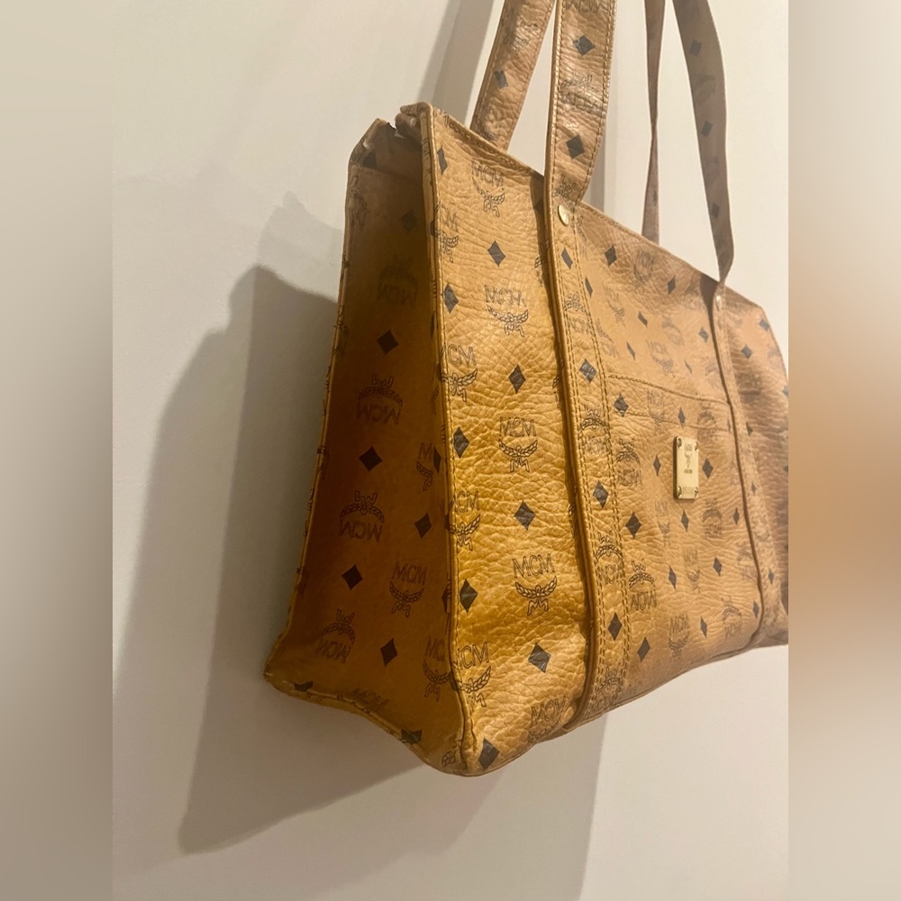 Authentic MCM Visetos Leather Bag - Picture 6 of 10